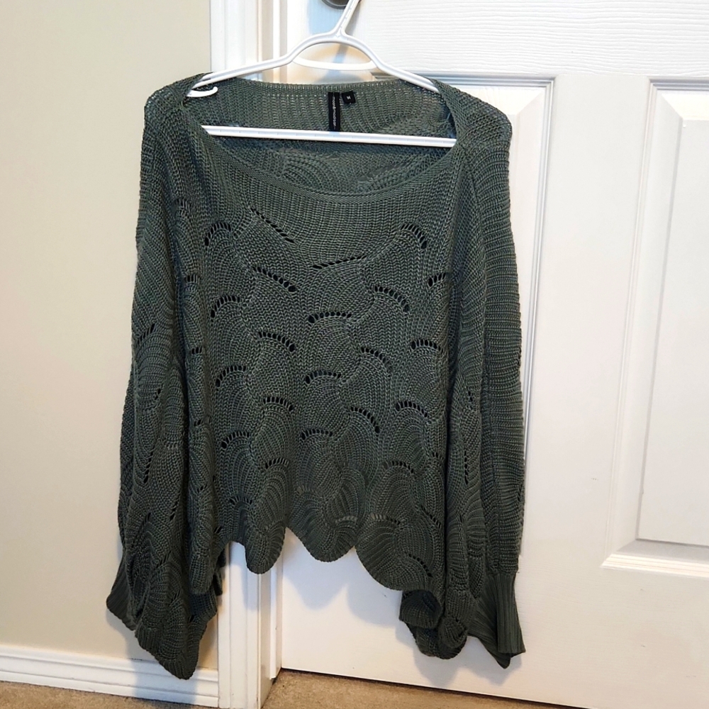 Moon & Madison Sage Sweater Shawl
